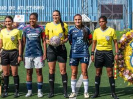 la-feria-de-flores-en-medellin-se-vistio-de-futbol-femenino