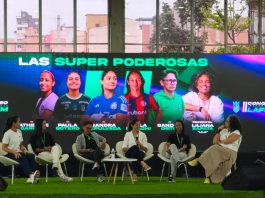 el-futbol-practicado-por-mujeres-resiste